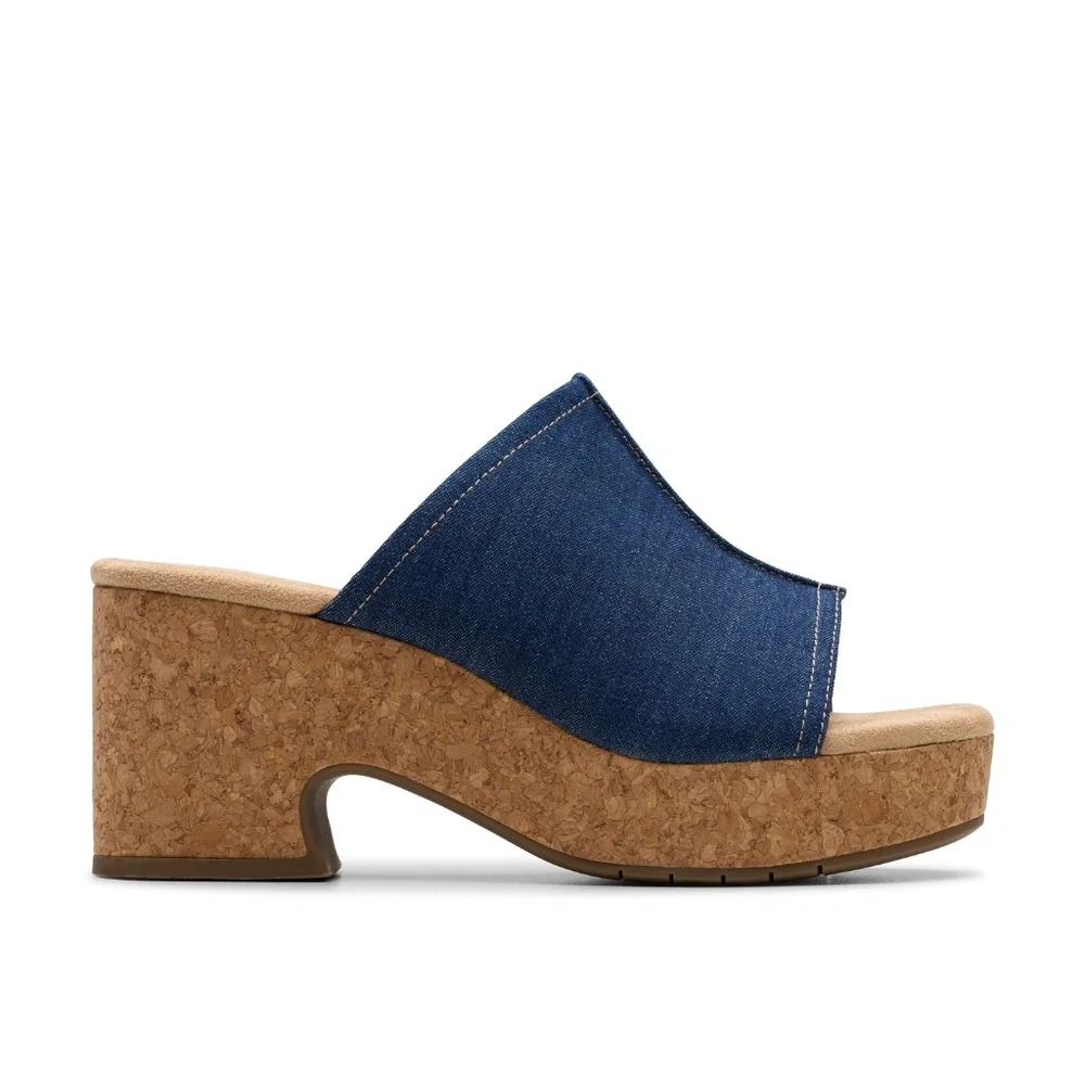 Womens Clarks Nerisa Vine Sandals in Dark Denim. 26181935 - Picture 8 of 8